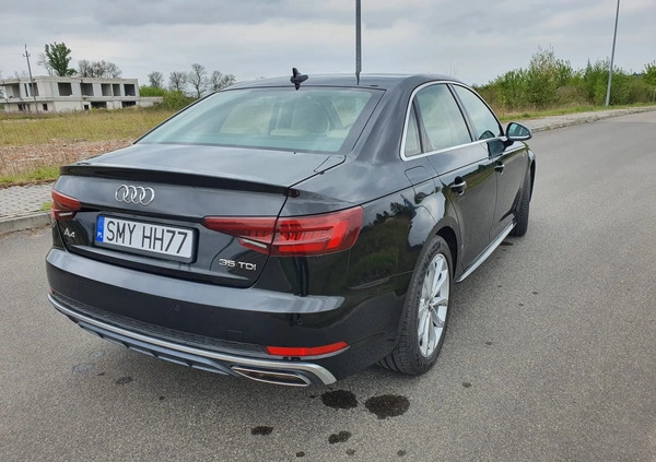 Audi A4 cena 107000 przebieg: 65505, rok produkcji 2019 z Myszków małe 79